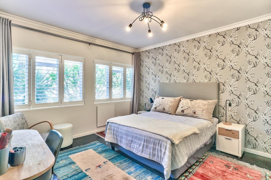 To Let 1 Bedroom Property for Rent in Bantry Bay Western Cape